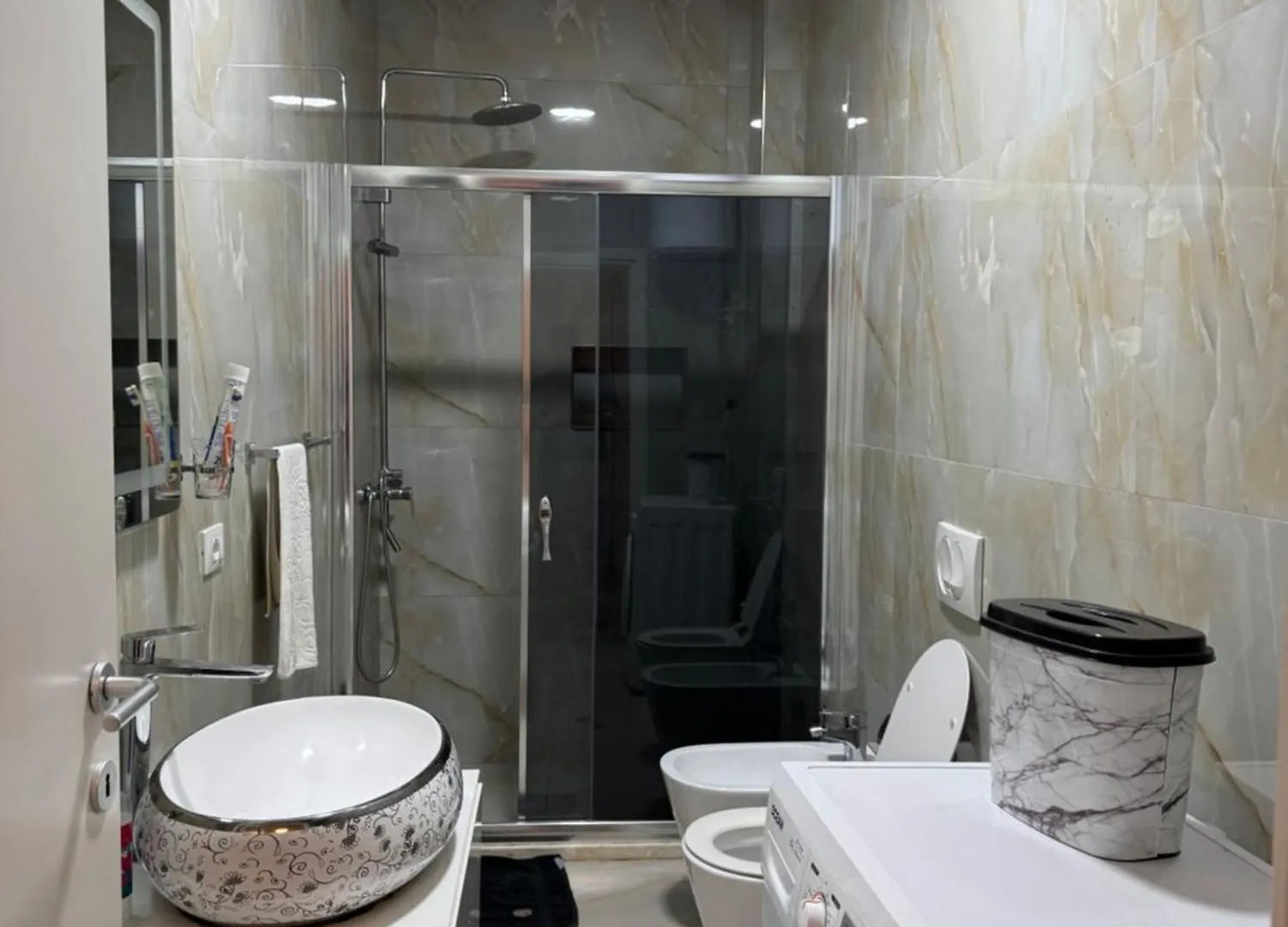 Cozy Corner Apartment Durrës
