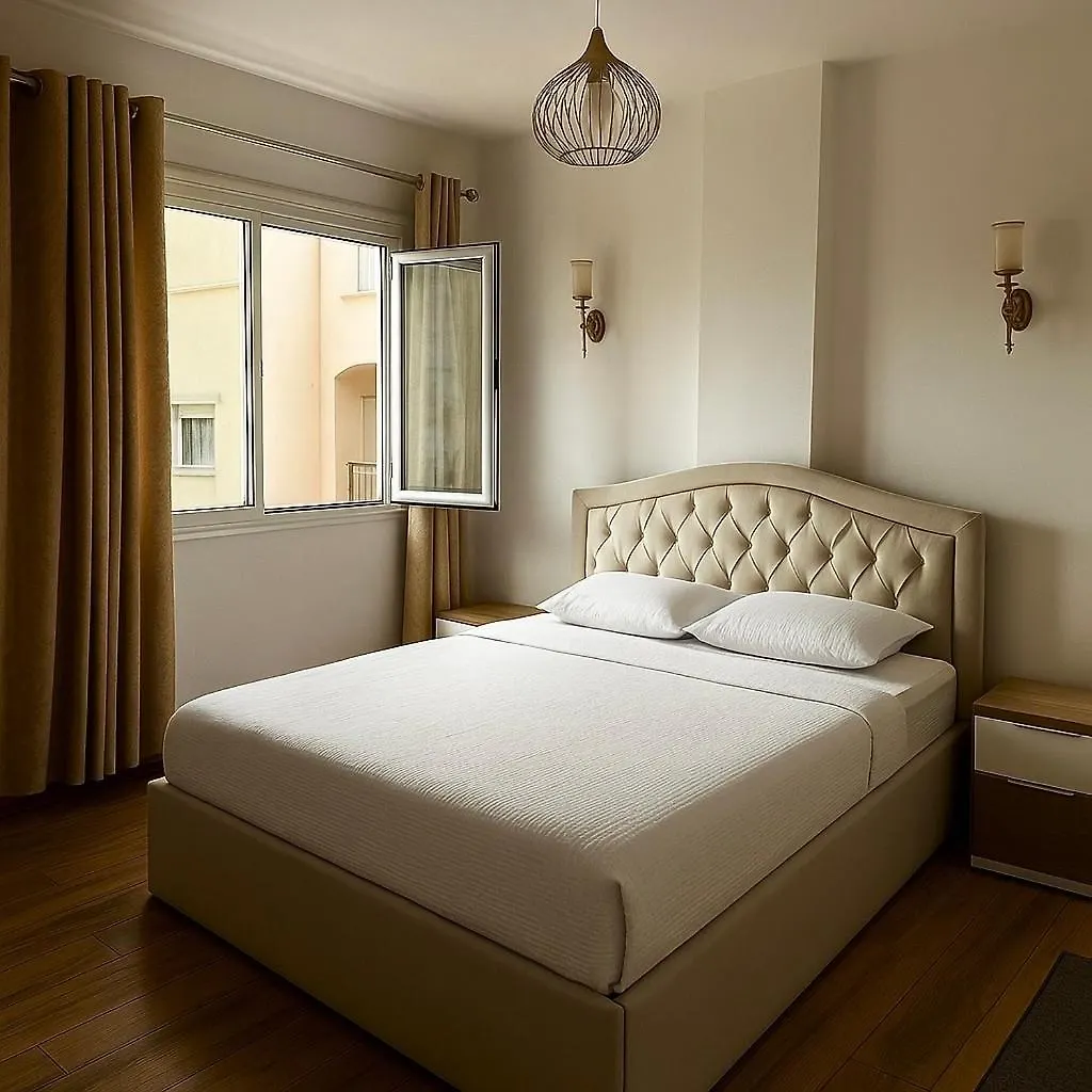 Cozy Corner Apartment Durrës