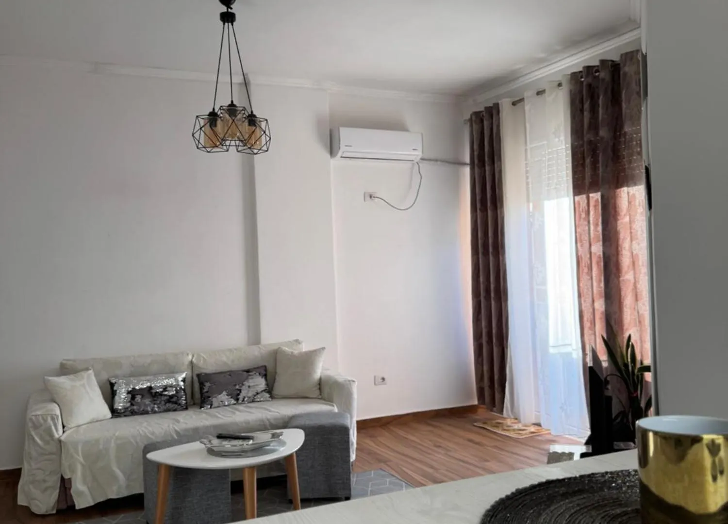 Cozy Corner Apartment Durrës Albania